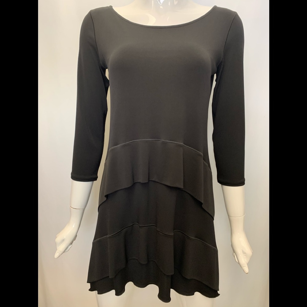 EVA VARRO 3/4 SLEEVES FLOUNCE-MOON TUNIC BLACK